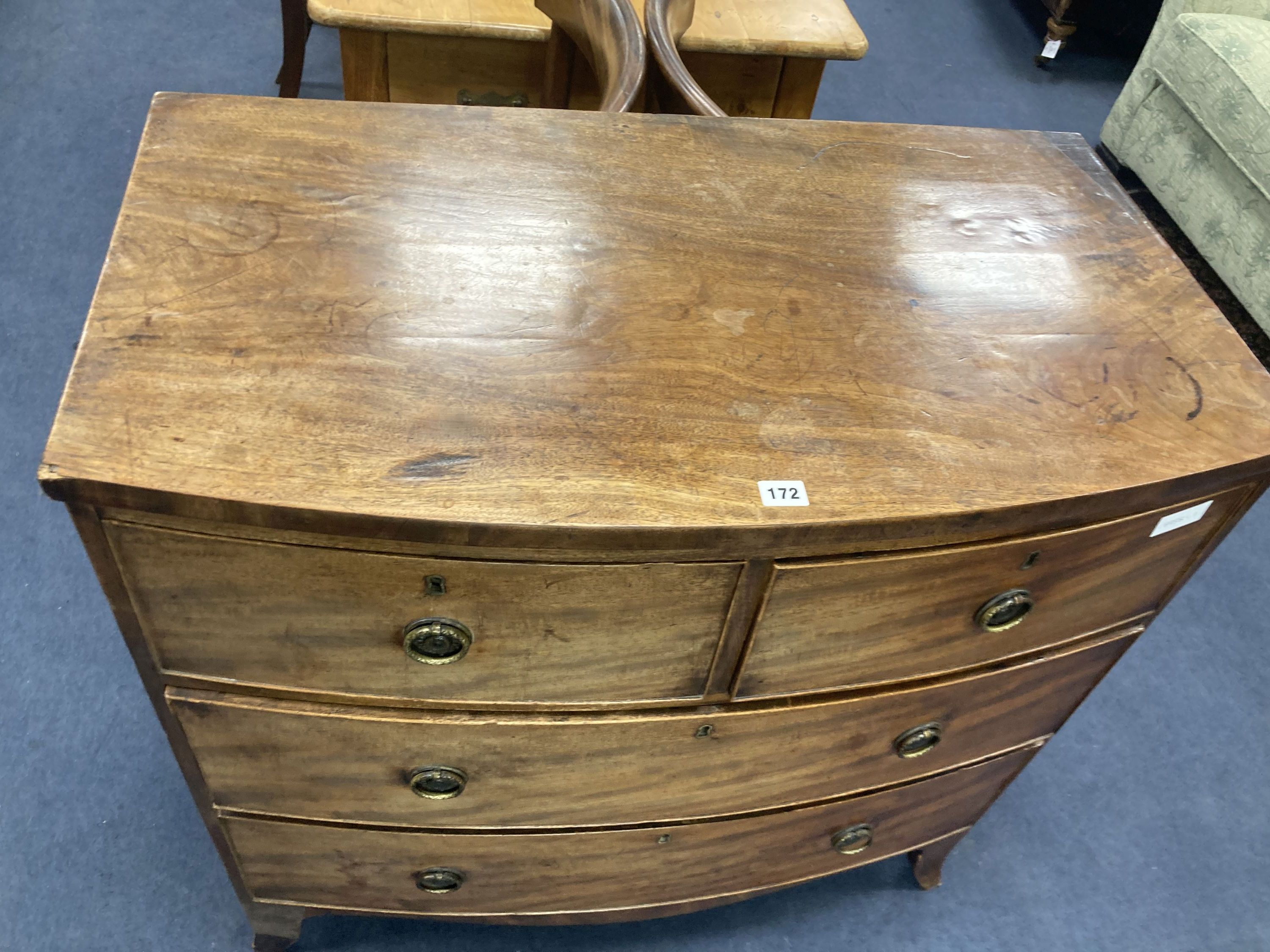 A Regency mahogany bow fronted chest of drawers, width 90cm, depth 50cm, height 90cm